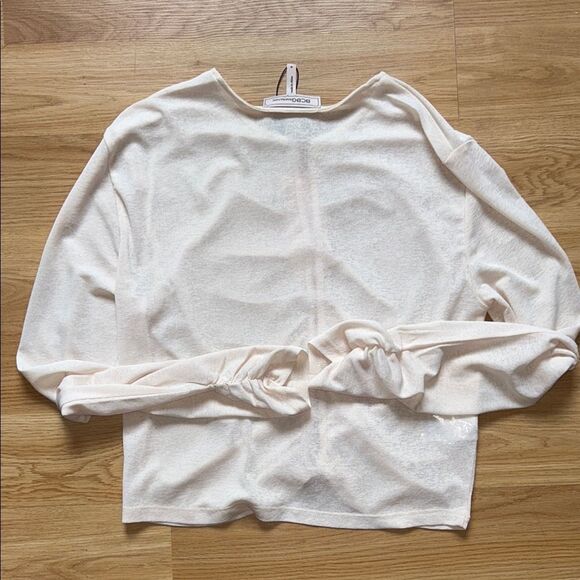 NWT BCBG Generation Elegant blush Pink Ruched Top Size Medium - Picture 5 of 5